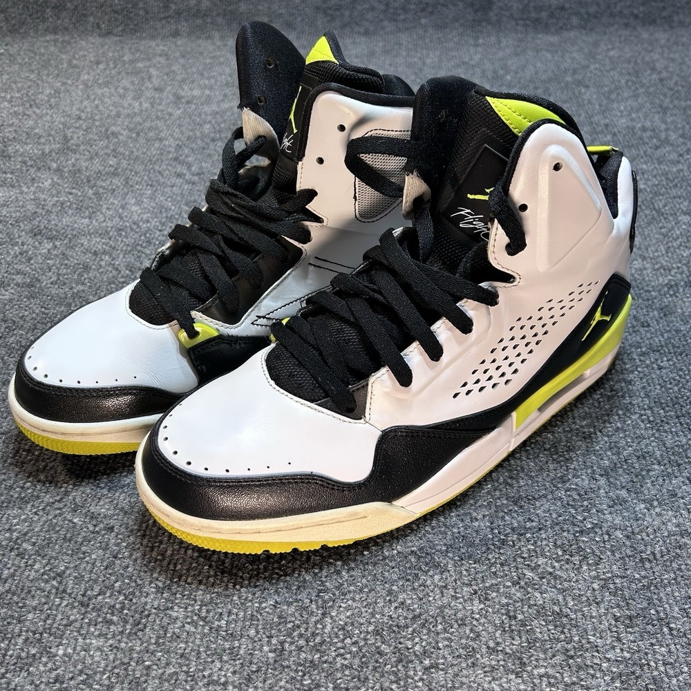 Air Jordan Flight SC-3 Volt Shoes 2013 White Venom Green 629877-132 Size 11